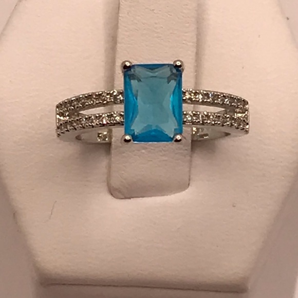 SKYLAR AQUAMARINE EMERALD CUT BRIDAL WEDDING RING - Picture 1 of 8